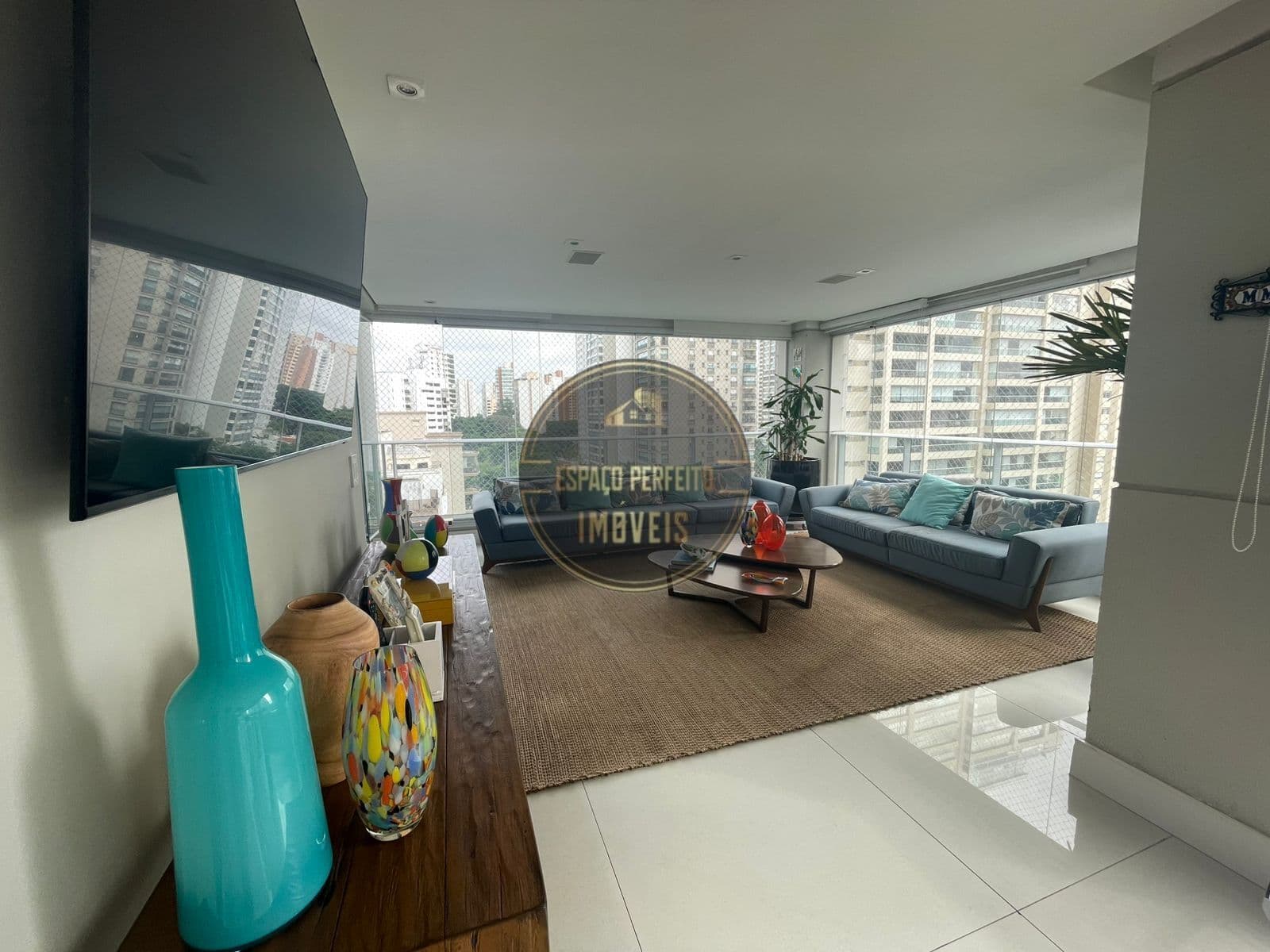 🏡 Apartamento de 370m² com Adega Climatizada no Sophistic Campo Belo 🏡