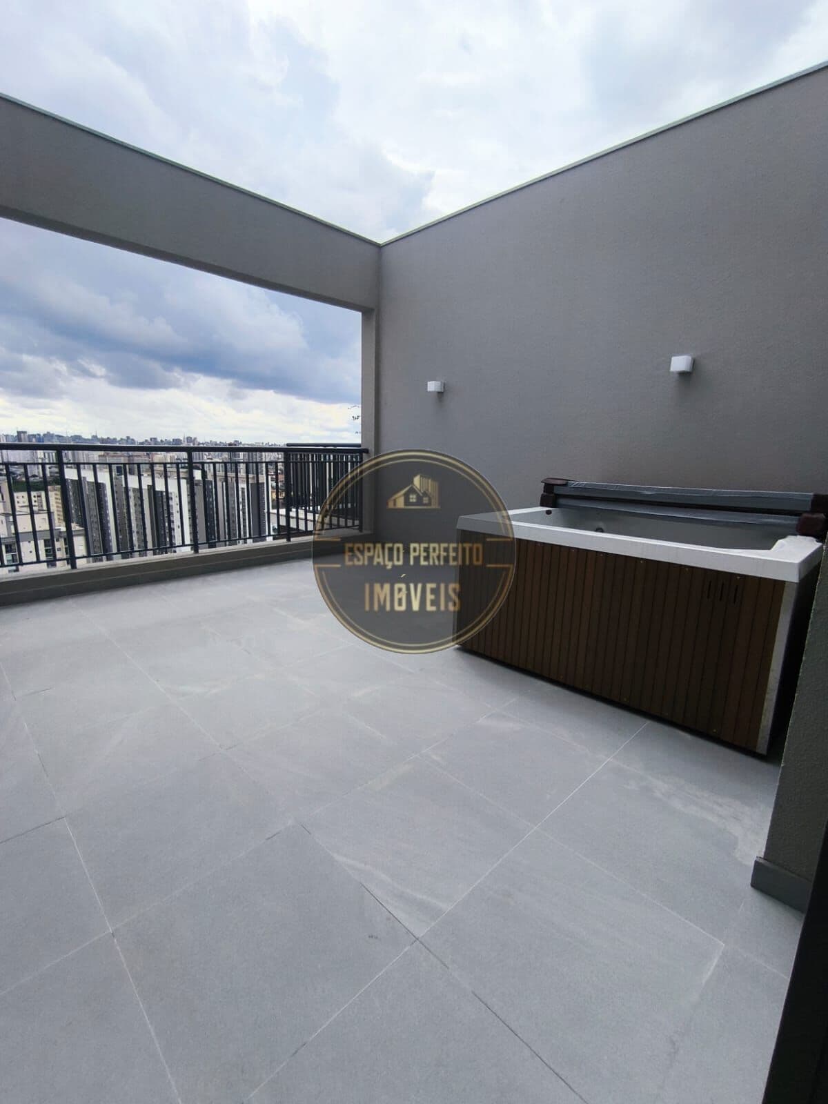 🏡 COBERTURA PENTHOUSE NOVA – 157m² | 3 DORMS | JACUZZI | 2 VAGAS ✨