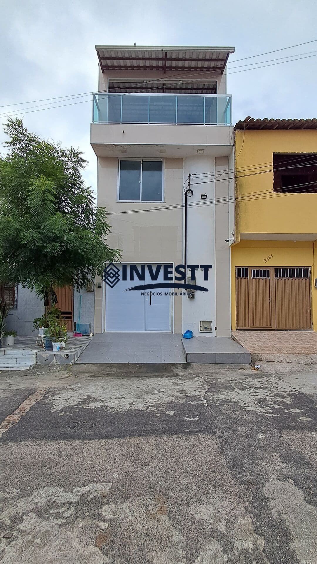 Sobrado em Fortaleza - Conjunto Ceará I