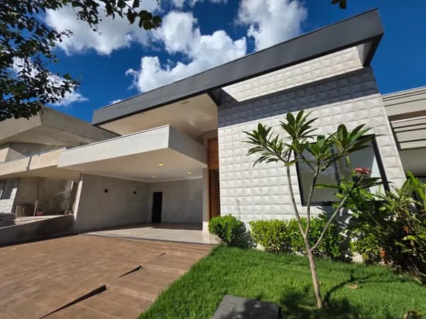 Casa em São José do Rio Preto - Condomínio Village La Montagne