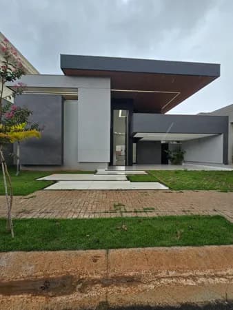 Casa em São José do Rio Preto - Parque Residencial Damha VI