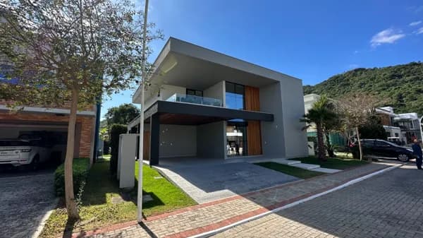 Casa em Florianópolis - Cachoeira do Bom Jesus
