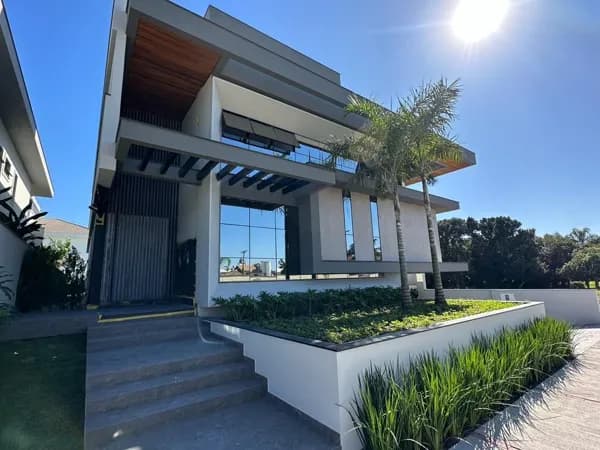 Casa alto padrão em construção em Condomínio Fechado no bairro Jurerê Internacional - Florianópolis / SC !!!