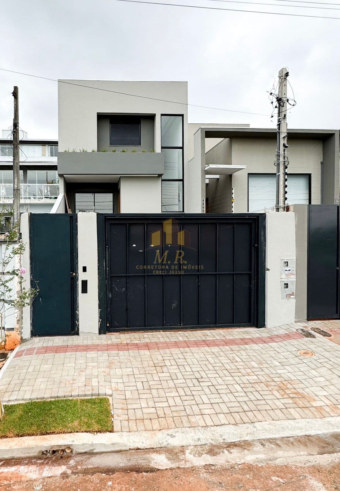 Sobrado em Londrina - Portal de Versalhes 1