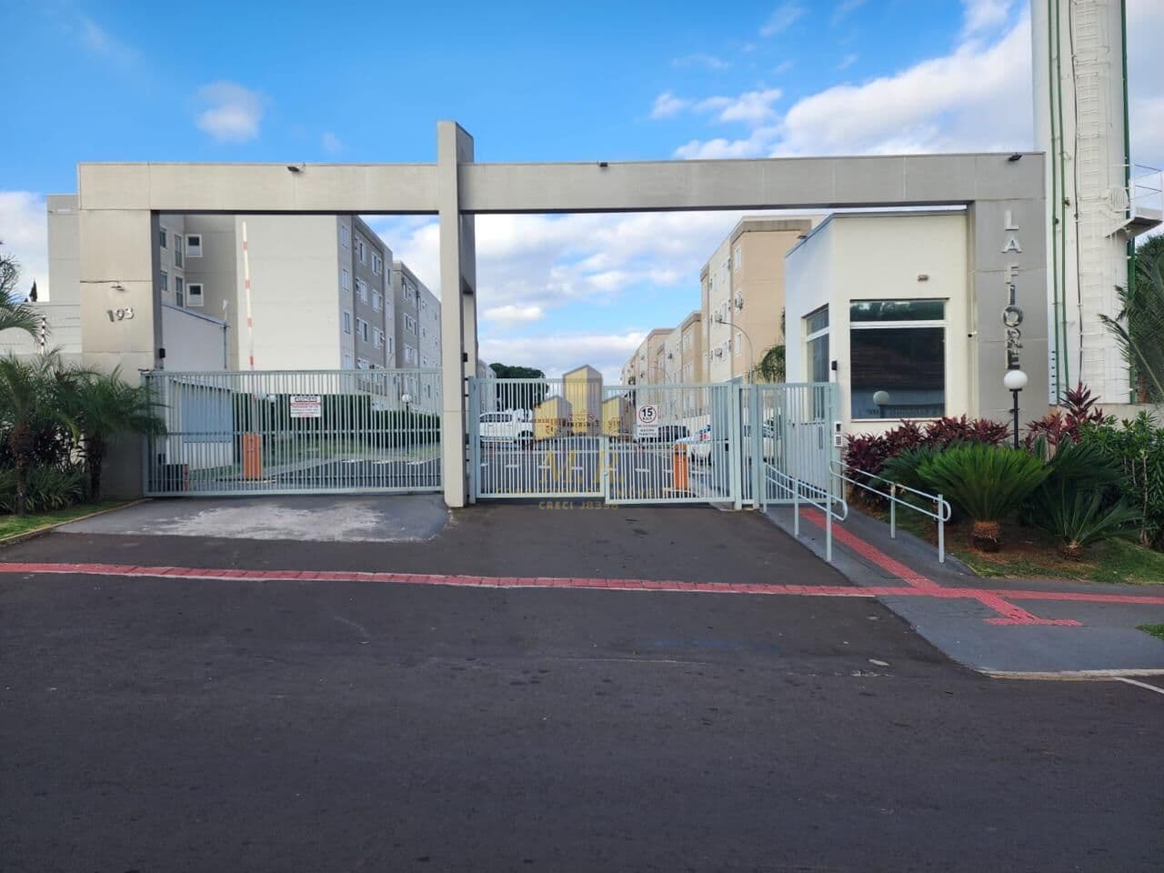 Apartamento em Cambé - Centro