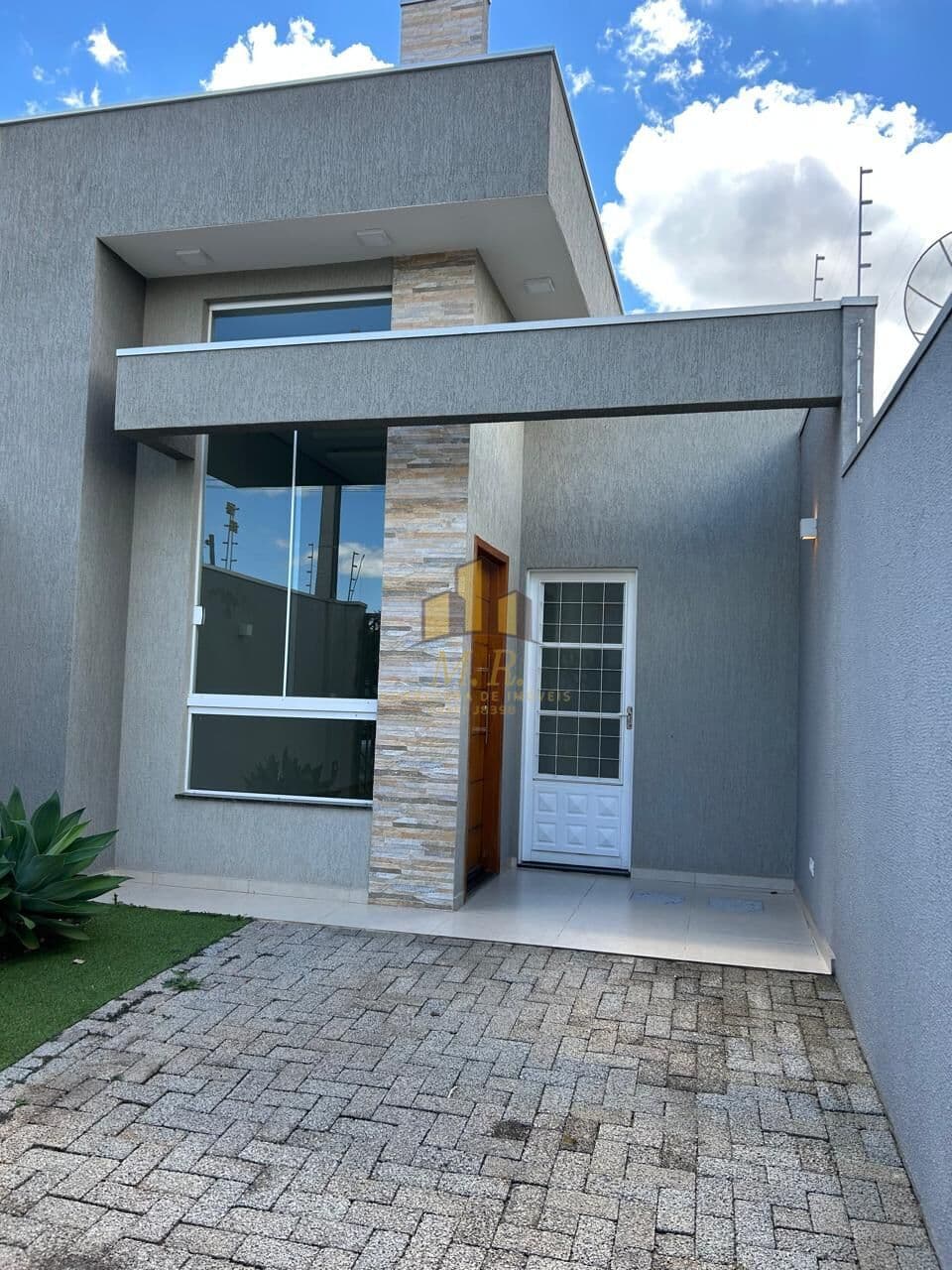 Casa em Londrina - Operária