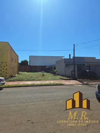 Terreno à venda no bairro Nova Olinda em Londrina/PR