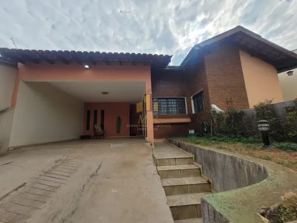 Casa em Londrina - Santa Mônica