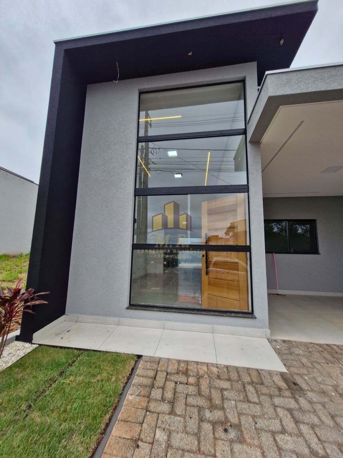 Casa de Condomínio em Londrina - Heimtal