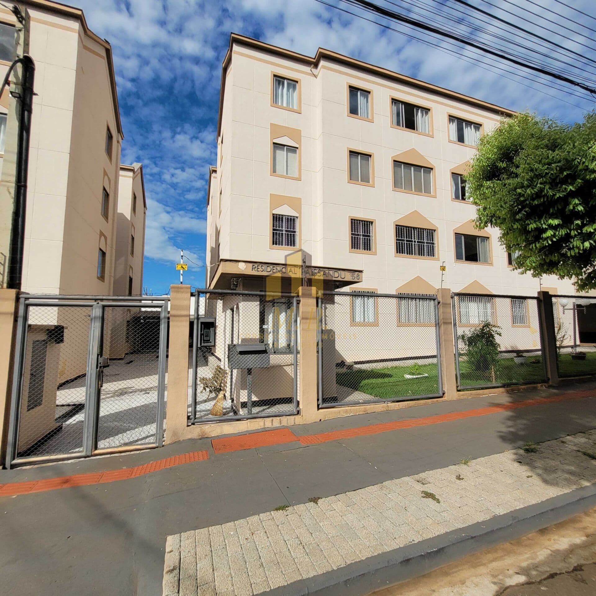 Apartamento em Londrina - San Fernando