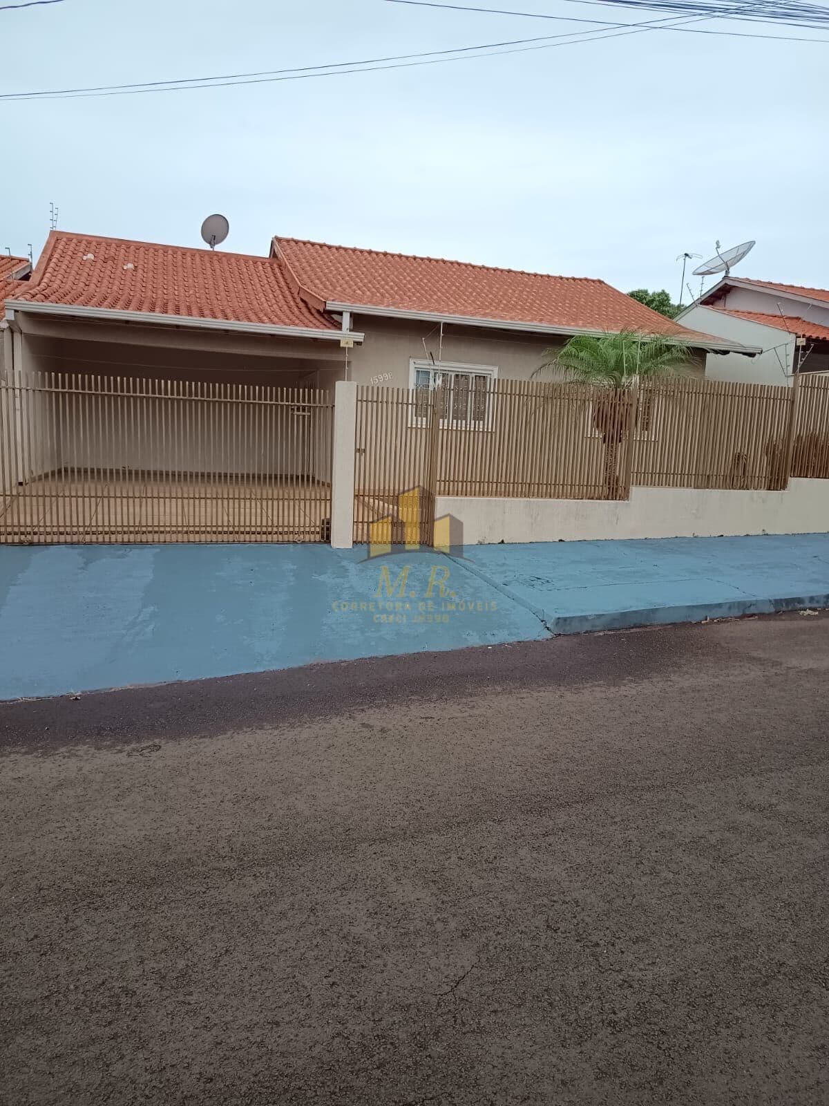 Casa em Cambé - Jardim Tarobá
