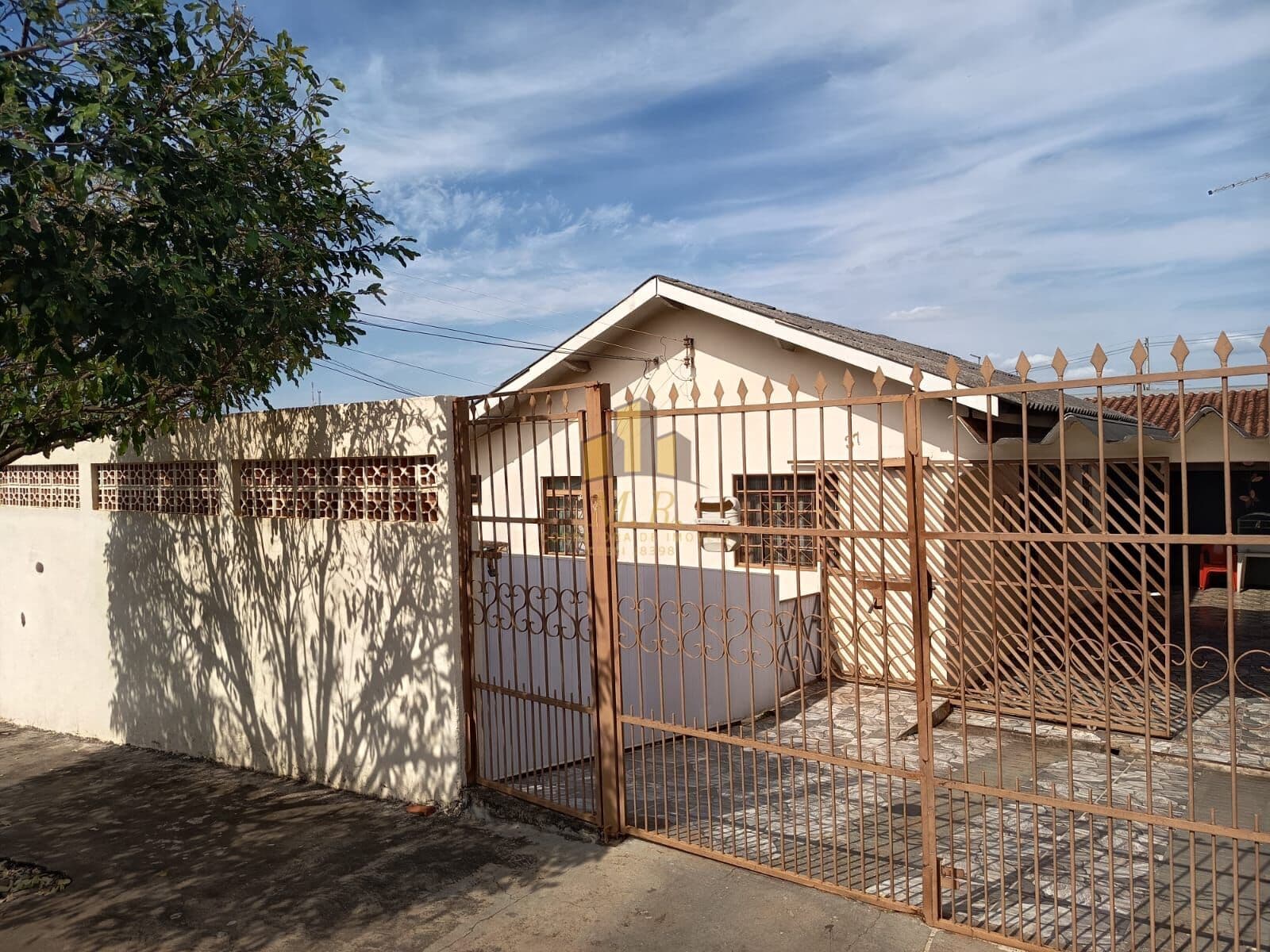 Casa em Londrina - Conjunto Cafezal 1