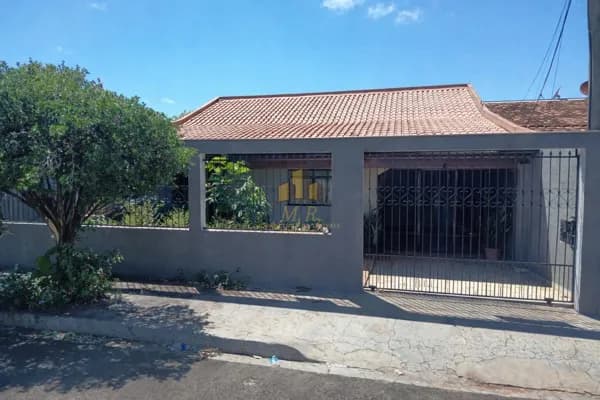 Casa em Londrina - Cafezal