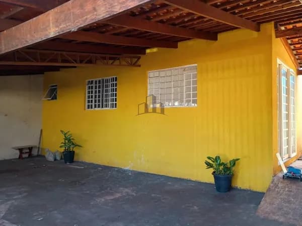 Casa em Londrina - Jardim Maria Celina