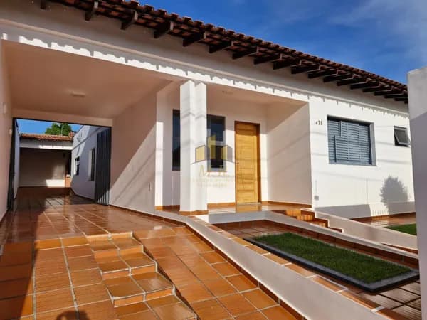 Casa em Londrina - Jardim Oriente