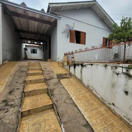 Casa em Londrina - Ernani Moura Lima