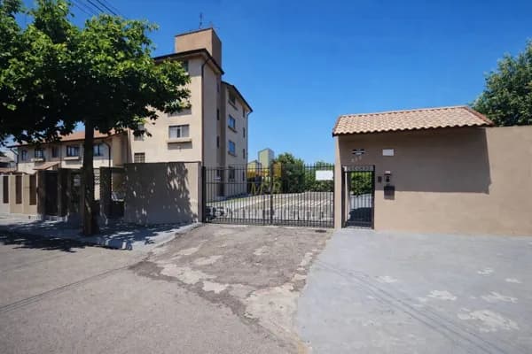 Apartamento em Londrina - Jardim Imagawa