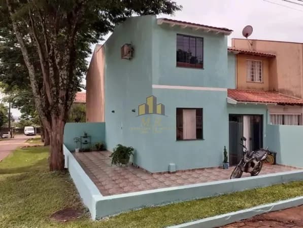 Sobrado à venda no bairro Jardim Morumbi em Londrina/PR