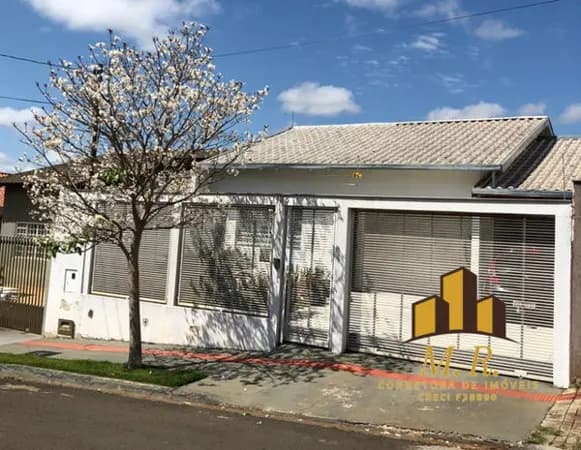 Sobrado à venda no bairro Jardim Honda 2 em Londrina/PR