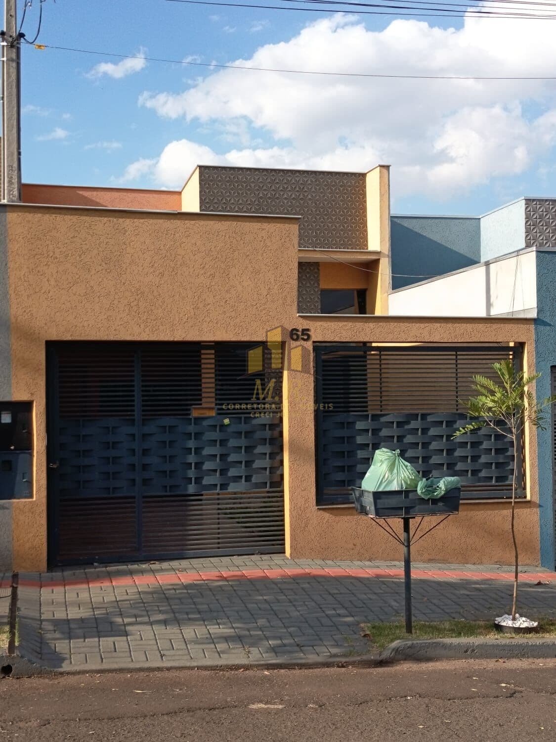 Casa em Londrina - Jardim Acapulco