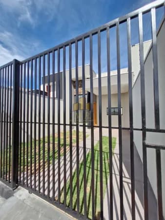 Casa em Londrina - Jardim Moema