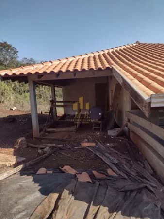 Fazenda/Sítios/Chácaras em Londrina - Guaravera