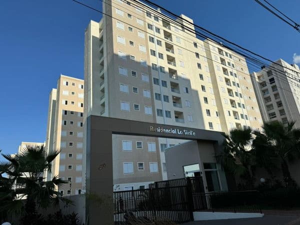 Apartamento à venda no bairro Fazenda Gleba Palhano em Londrina/PR