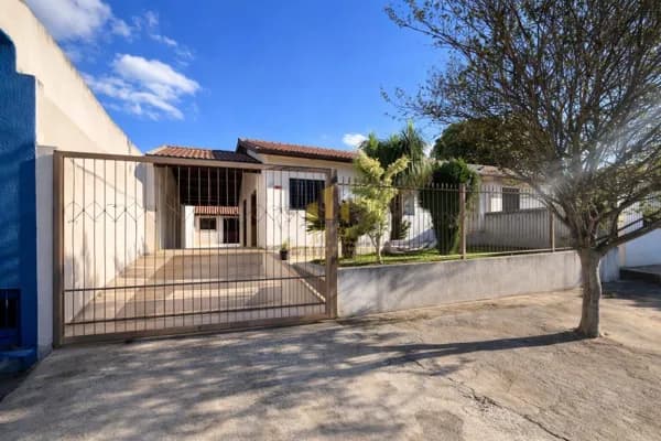 Casa em Cambé - Conjunto Habitacional Doutor José dos Santos Rocha