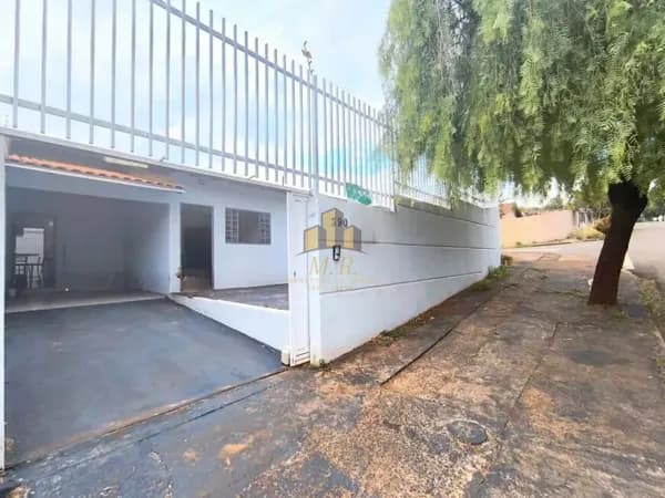 Casa em Londrina - Jardim das Américas