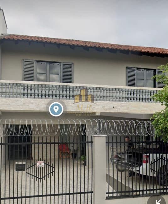 Sobrado em Londrina - Jardim Tropical