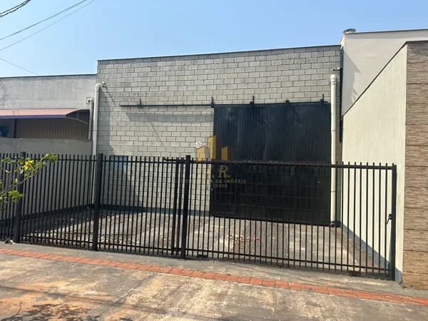 Garagem à venda no bairro Centro em Londrina/PR