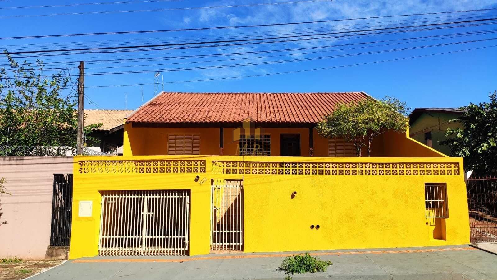 Casa em Londrina - Gleba Lindóia