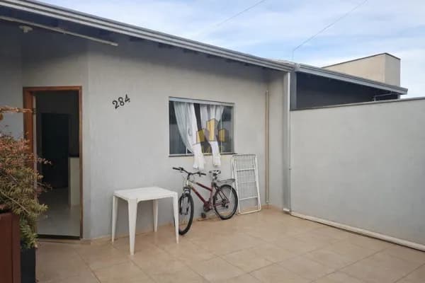 Casa em Londrina - Colinas