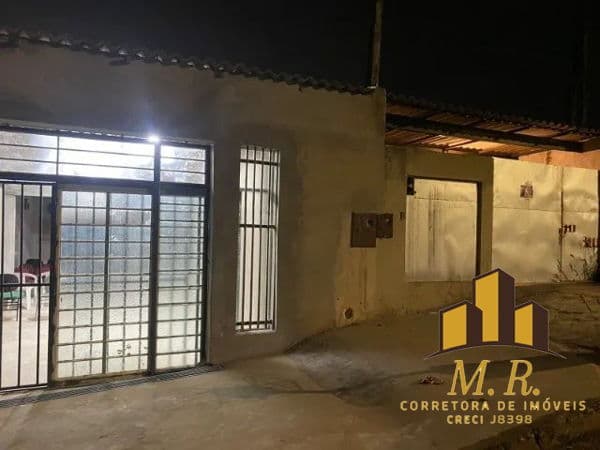 Casa à venda no bairro Avelino A Vieira em Londrina/PR