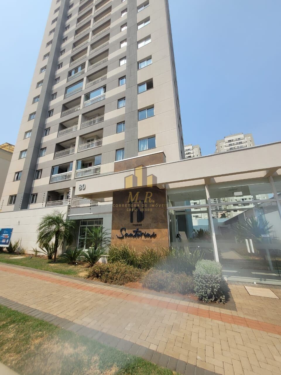 Apartamento à venda no bairro Jardim Inglaterra em Londrina/PR