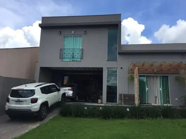 Sobrado à venda no bairro Jardim Ilha do Mel em Londrina/PR