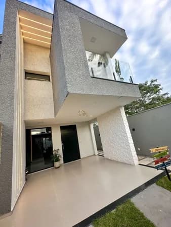 Casa Alto Padrão 3 Quartos com Suíte