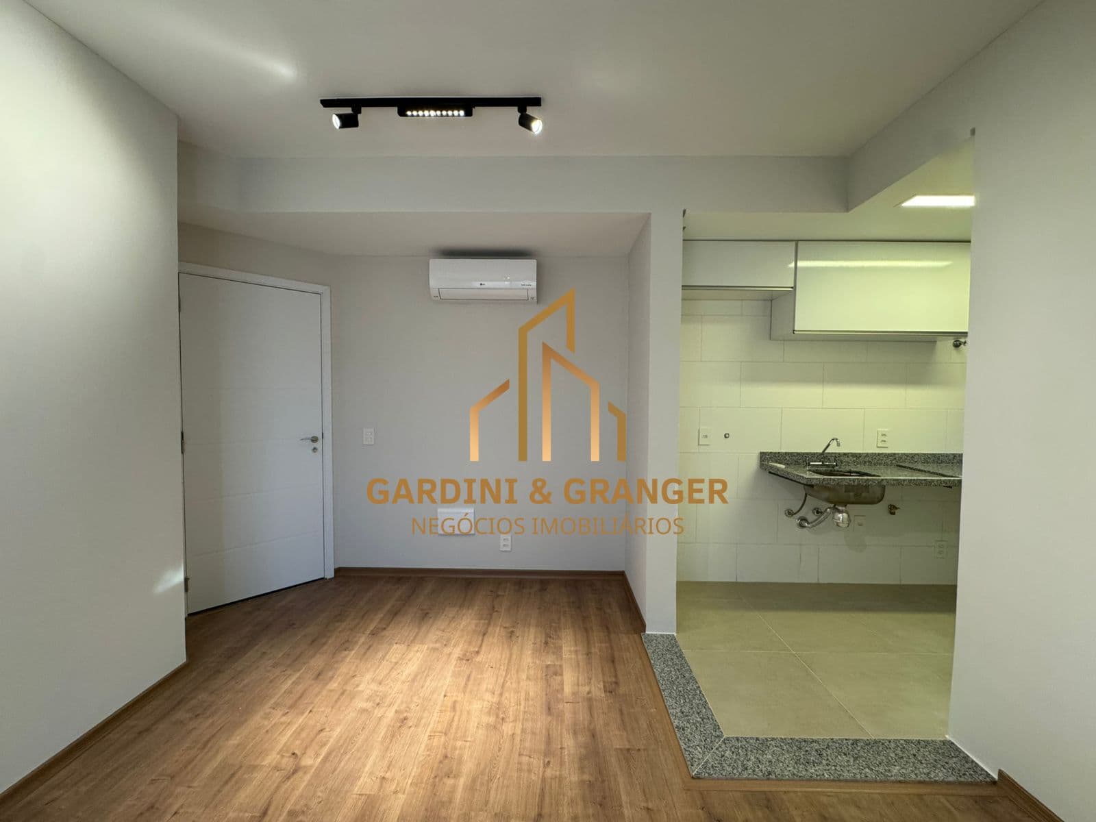 APARTAMENTO À VENDA NO RESIDENCIAL UNIQUE EM MOGI DAS CRUZES/SP.