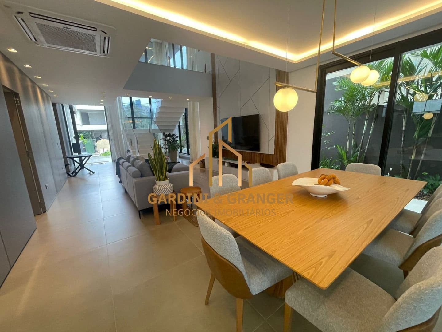 Sobrado com 6 dormitórios à venda, 388 m² por - Riviera de São Lourenço - Bertioga/SP