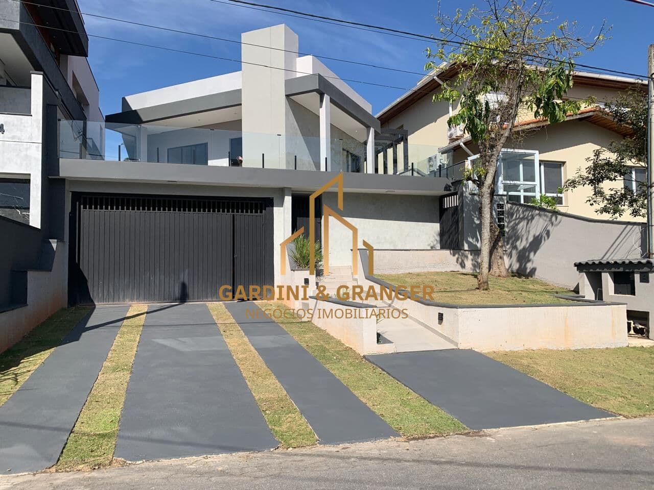 CASA À VENDA NO CONDOMÍNIO ARUÃ ECO PARK EM MOGI DAS CRUZES/SP!
