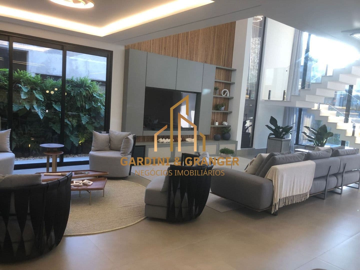 Sobrado com 5 dormitórios à venda, 437 m² - Riviera de São Lourenço - Bertioga/SP