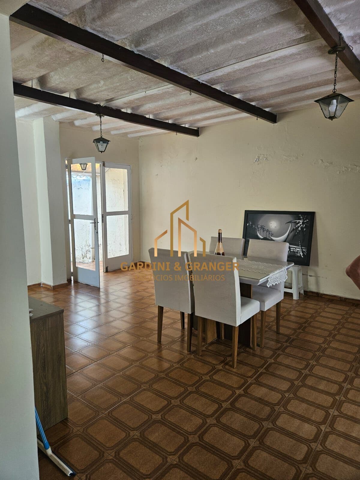 CASA À VENDA NA VILA OLIVEIRA EM MOGI DAS CRUZES/SP.
