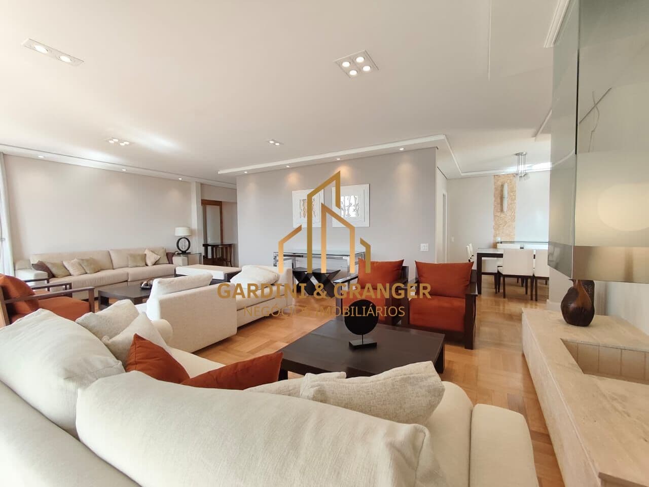 APARTAMENTO PARA LOCAÇÃO NO EDIFICIO FIRENZE EM MOGI DAS CRUZES/SP.