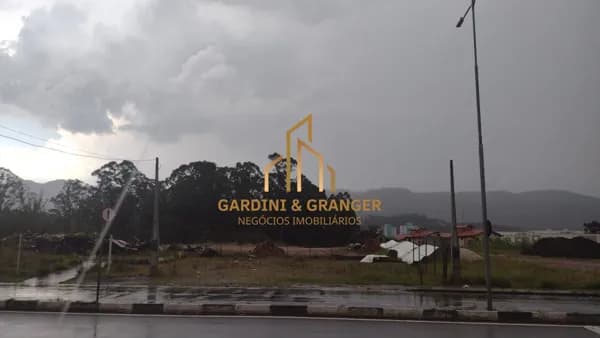ÁREA A VENDA EM AVENIDA COMERCIAL EM CÉSAR DE SOUZA, MOGI DAS CRUZES