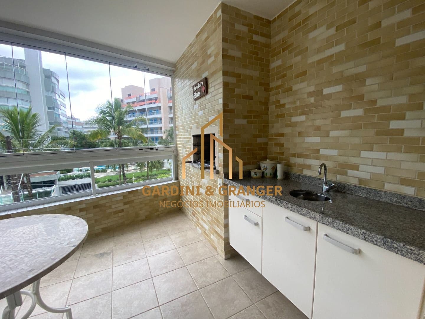 Apartamento com 3 dormitórios à venda, 96 m² por R$ 2.800.000 - Riviera Módulo 07 - Bertioga/SP