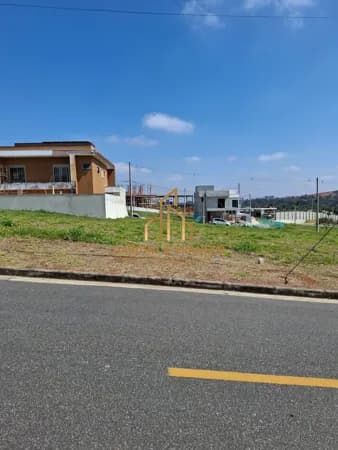 TERRENO À VENDA NO PARADISE GARDENS EM MOGI DAS CRUZES/SP.