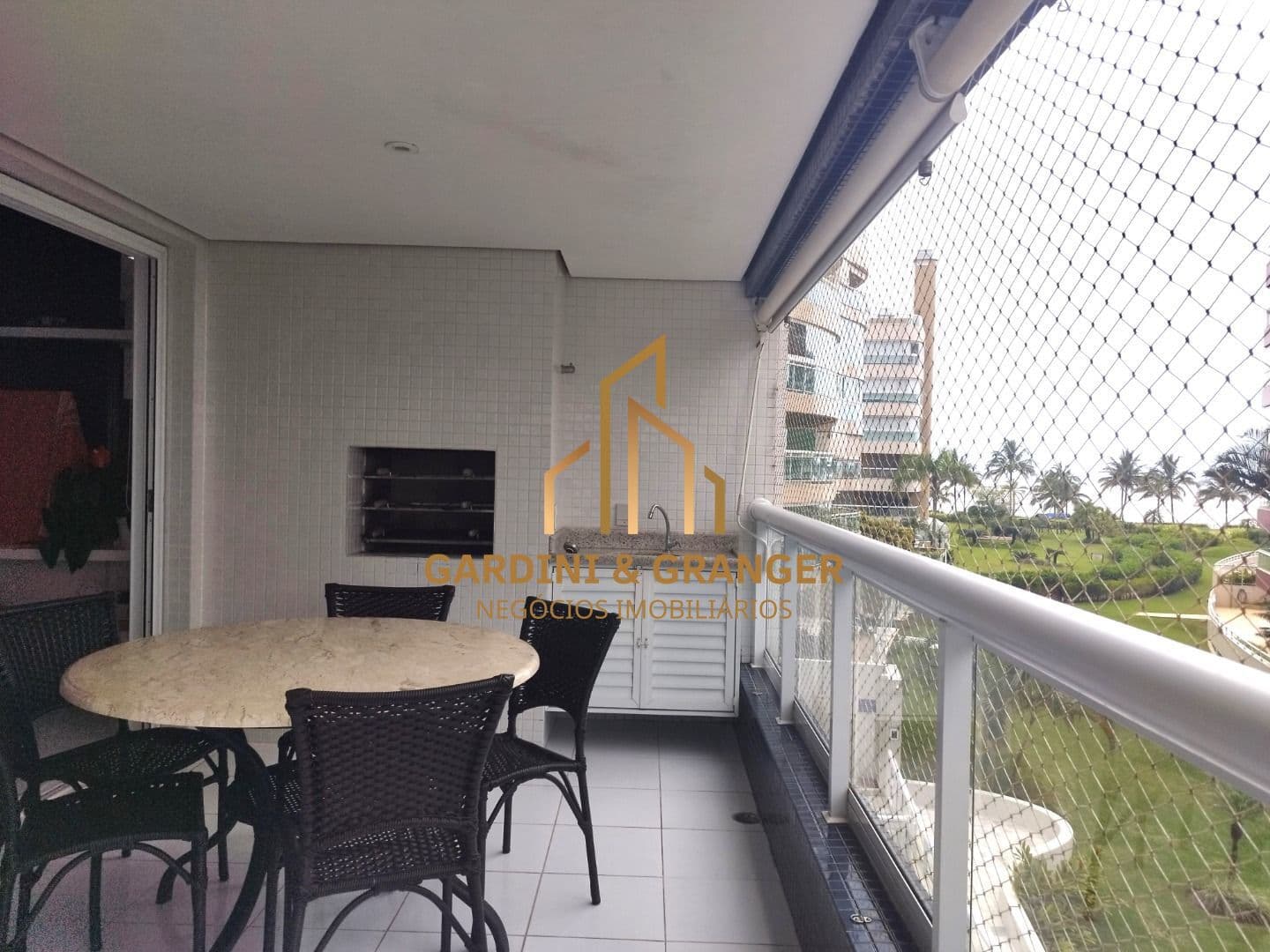 Apartamento com 3 dormitórios à venda, 114 m² por R$ 3.200.000,00 - Riviera Módulo 2 - Bertioga/SP