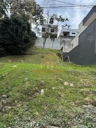 TERRENO A VENDA NO CONDOMÍNIO ARUÃ EM MOGI DAS CRUZES/SP