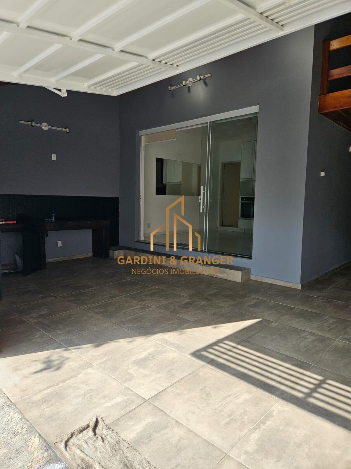 CASA PARA LOCAÇÃO NA VILA OLIVEIRA EM MOGI DAS CRUZES/SP.