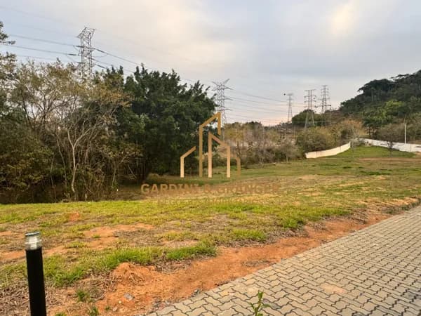 LOTE A VENDA NO CONDOMÍNIO RESIDENCIAL DA ILHA EM GUARAREMA